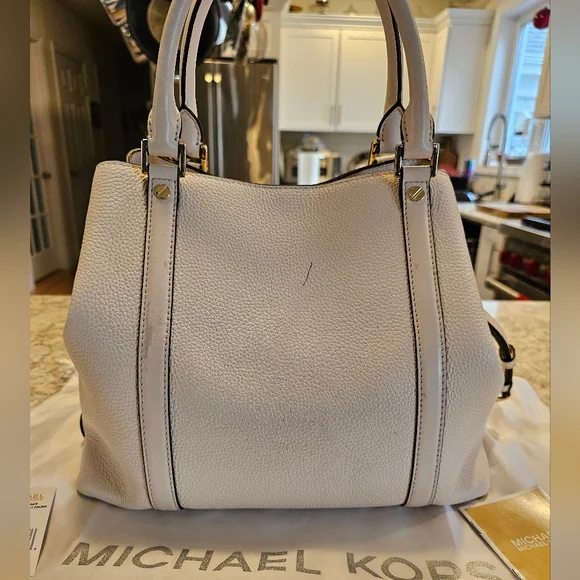 Michael Kors Bedford Legacy leather large grab tote - Picture 3 of 11